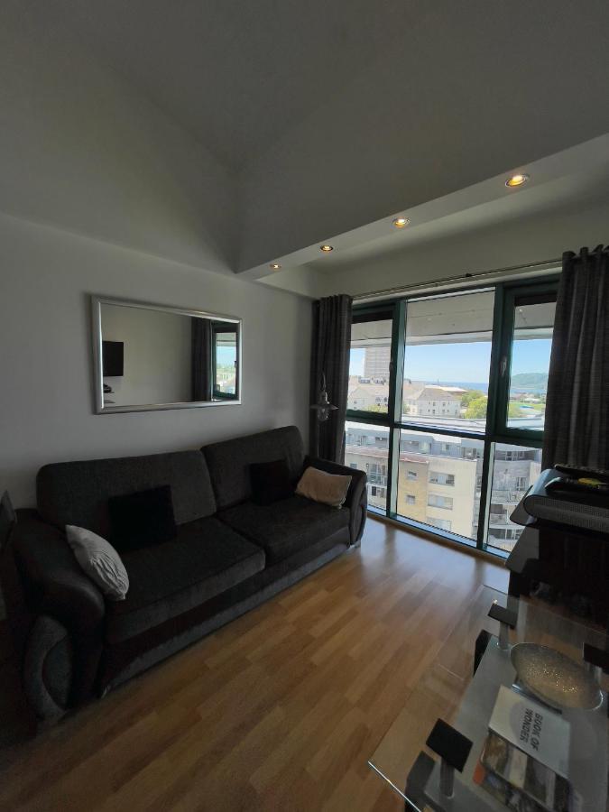 Ferienwohnung Ocean Crescent Plymouth City Centre Penthouse Level Exterior foto
